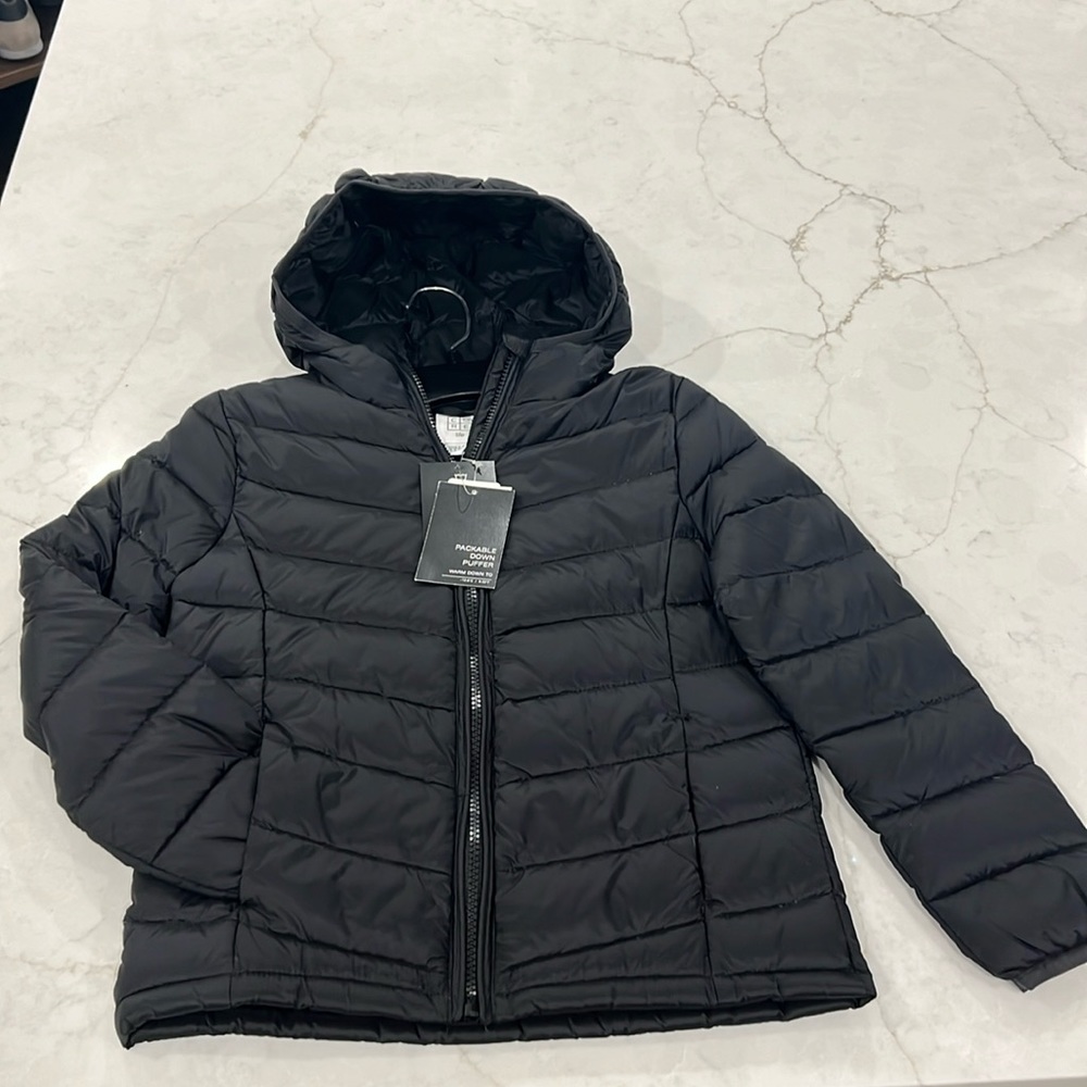 Boys down packable jacket size 8 (small)